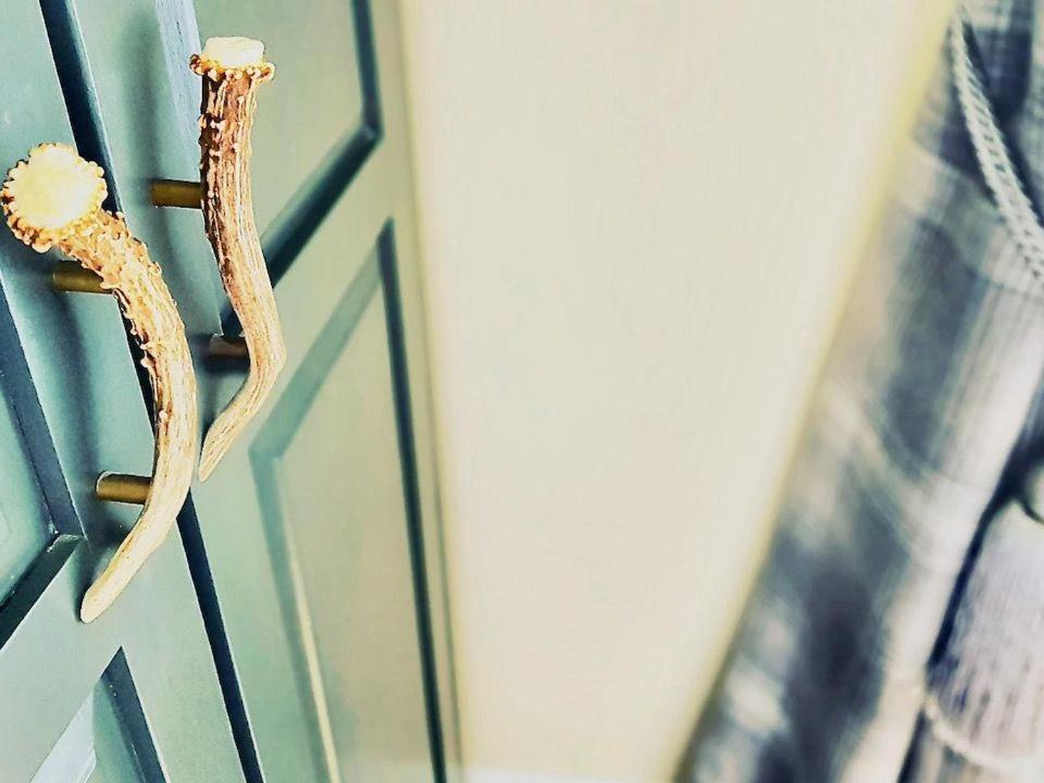 Caman House Apt 2 - By Where Stags Roar นิวตันมอร์ ภายนอก รูปภาพ